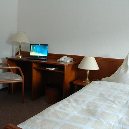 Hotel Heyder ブルシャイト エクステリア 写真