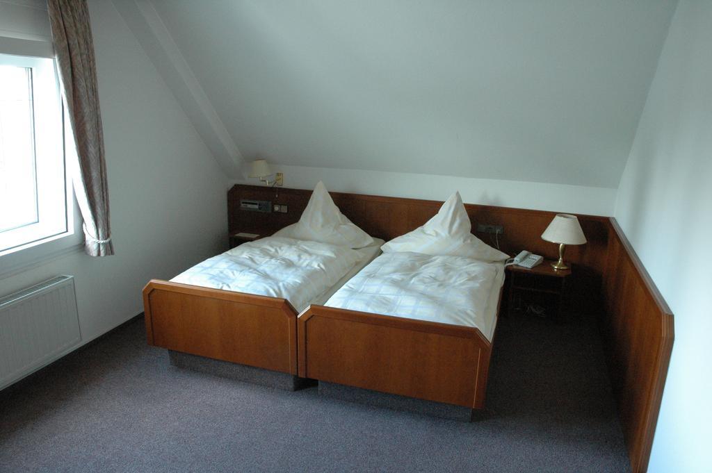 Hotel Heyder ブルシャイト エクステリア 写真